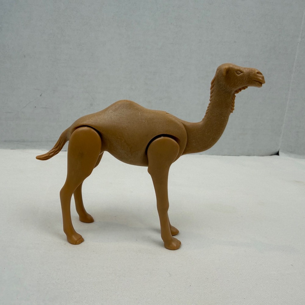 Vintage Articulated Plastic Camel Action Figure Tan Desert Animal Toy 5.5 Inch
